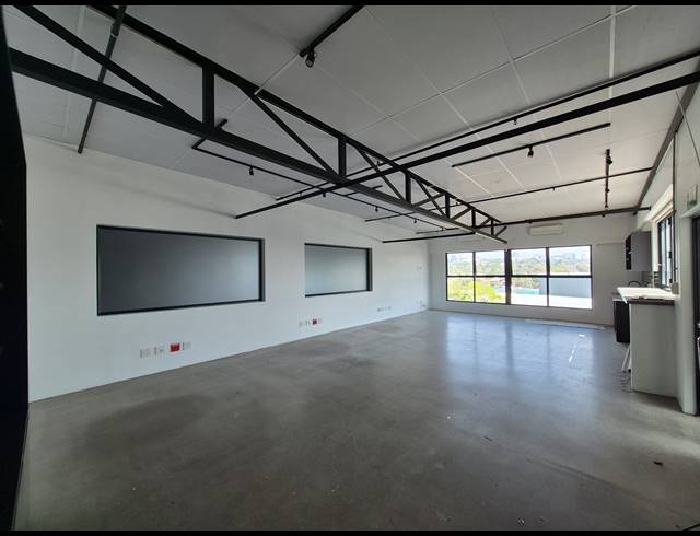 180M² OFFICE TO LET IN KRAMERVILLE